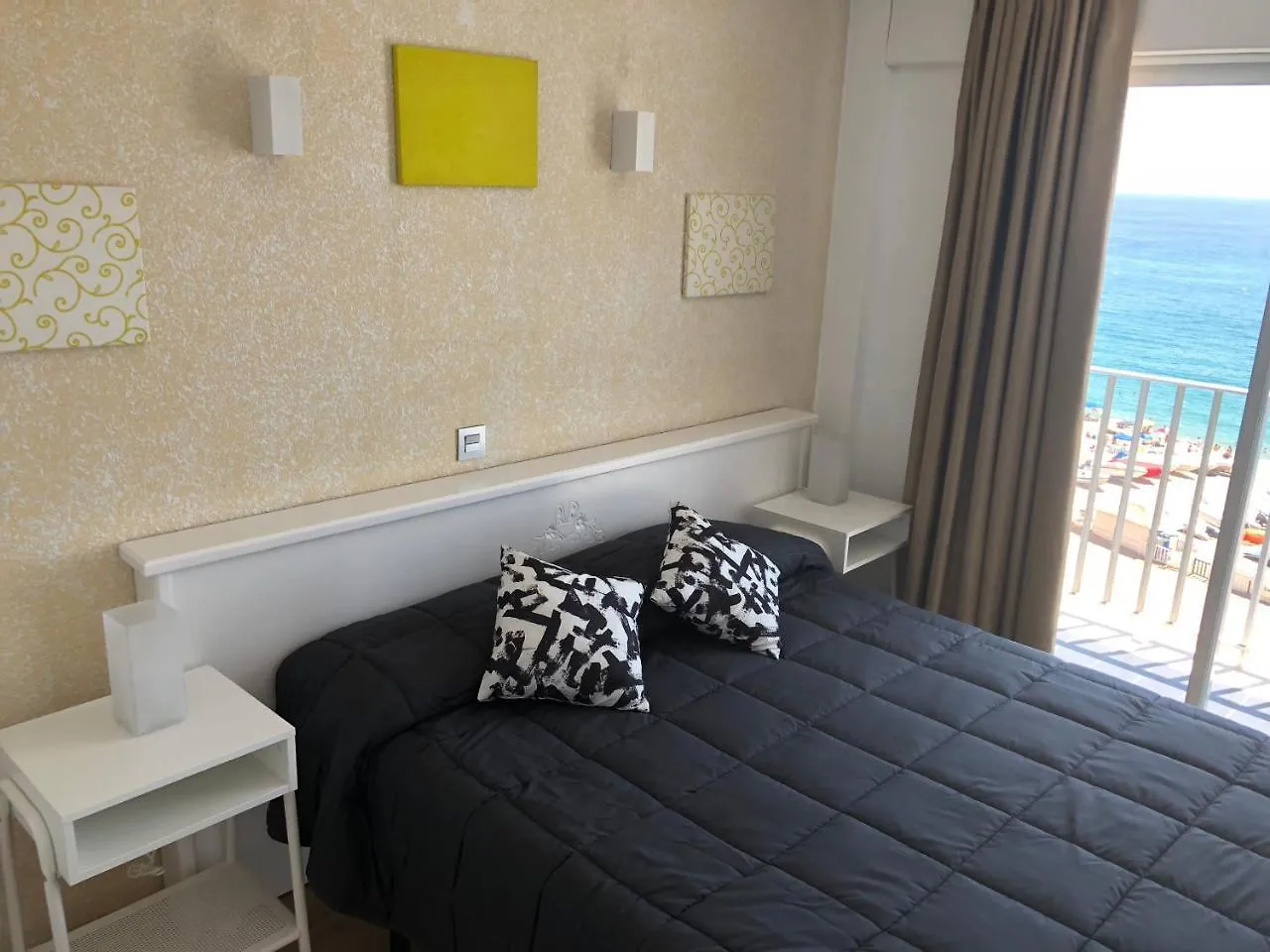 Apartment Apartaments Ar Family Calafats Lloret de Mar Spain