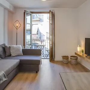 Flateli Cort Reial Apartment